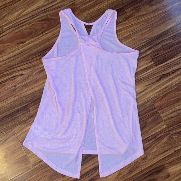 4 for $50 🎃 Free Country Pastel Pink Open Back Active Tank Womens Size Medium - Picture 7 of 8